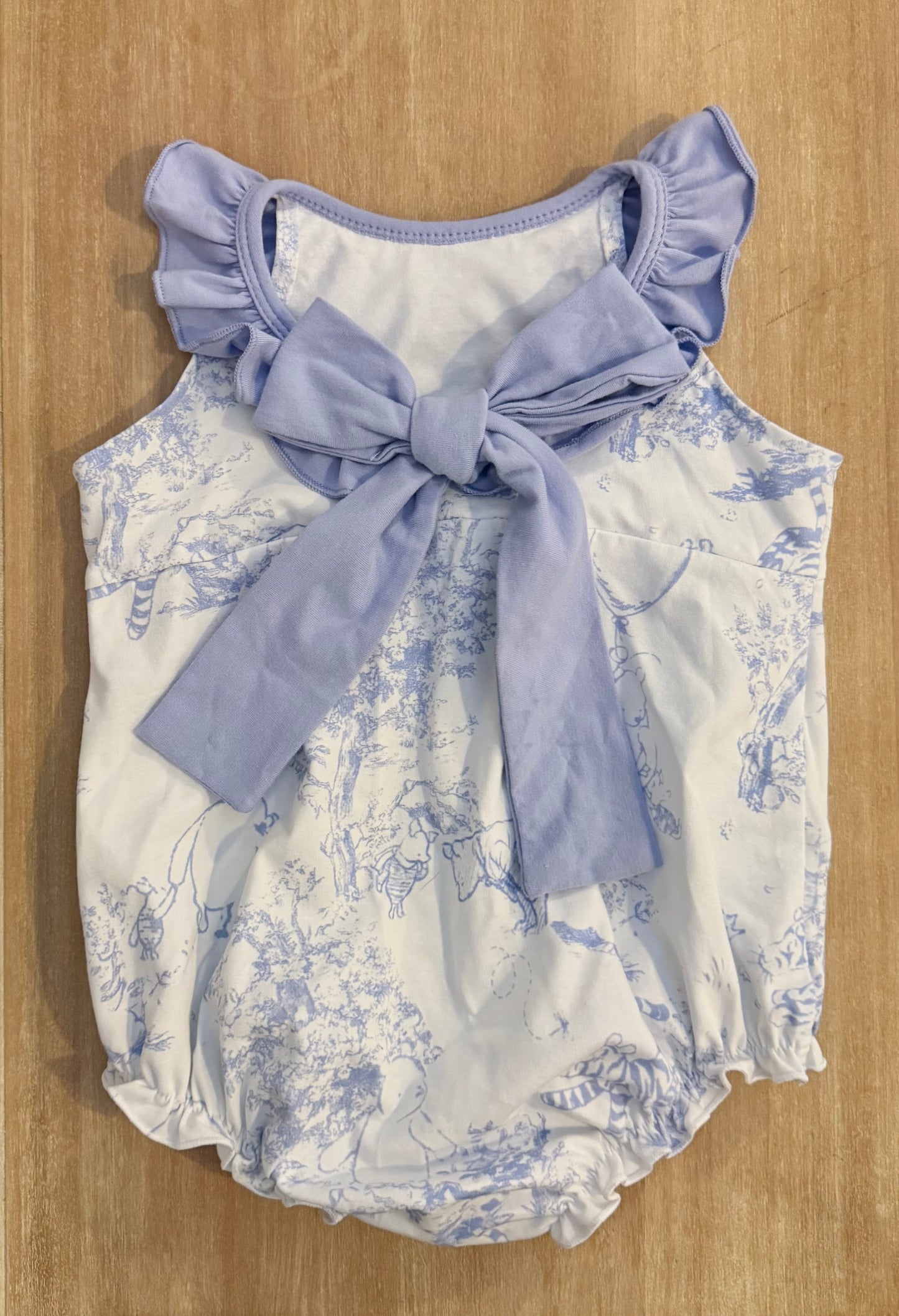 PREORDER Pooh and Friends Bubble